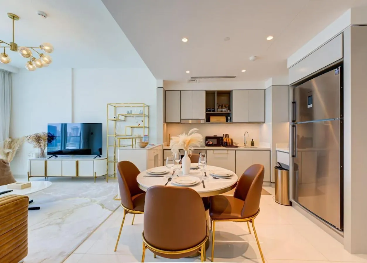 Private Beachfront 2 Bed With 180 Marina Skyline Dubai